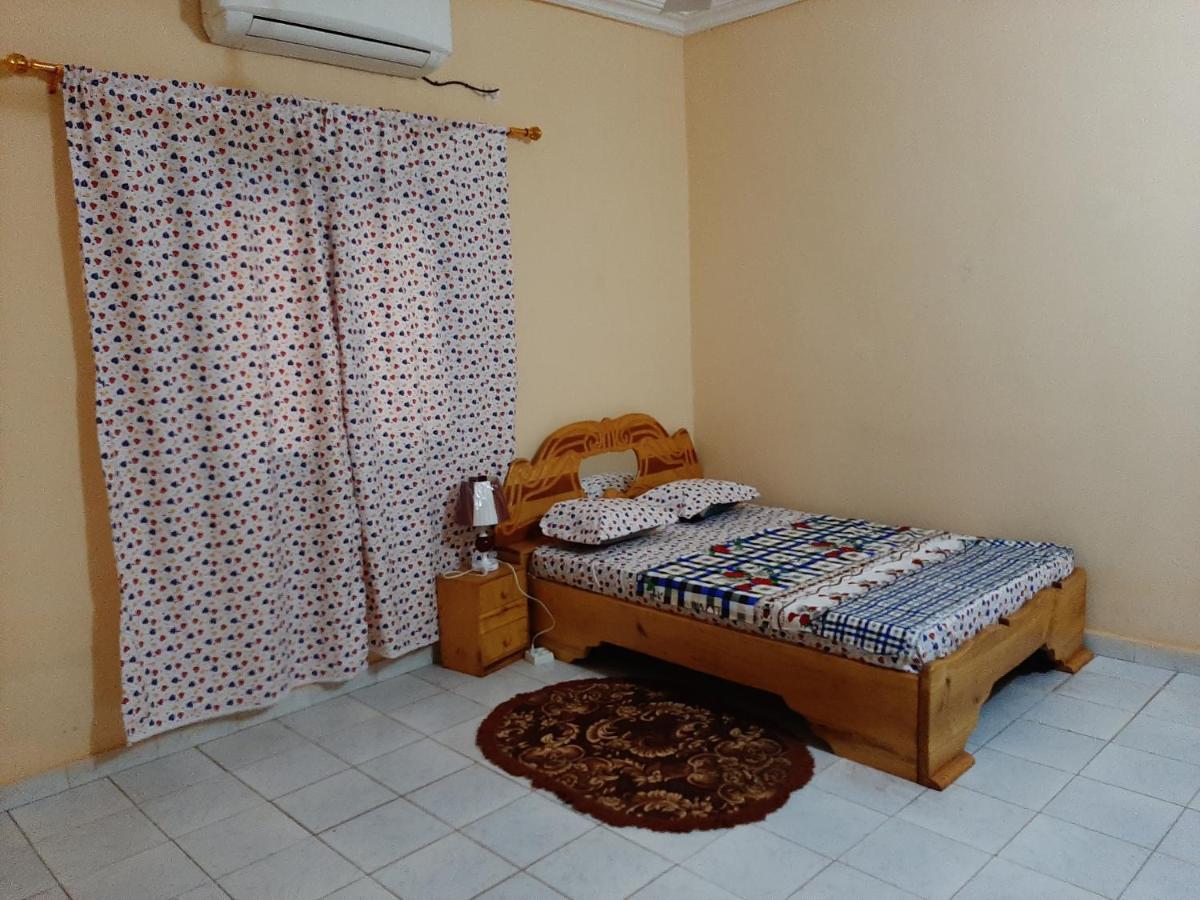 Villa Chambre B Climatisee Douche Cuisine Salon Bamako Dış mekan fotoğraf
